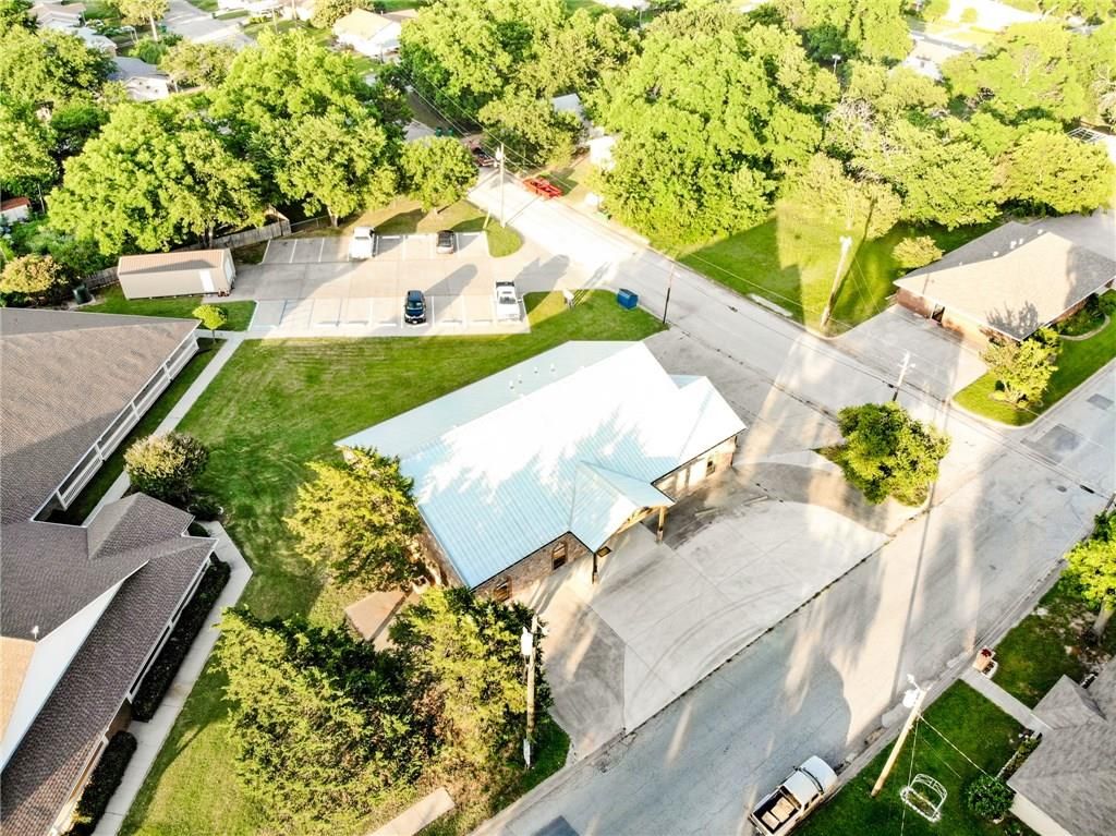 1300 London, Bowie, TX 76230
